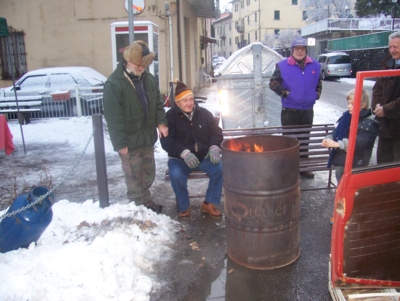  Image name: molino capodanno  2009 303 (160).jpg 
 width: 400 pixel 
 height: 301 pixel 
 Size: 111936 bytes 
 Click to enlarge 